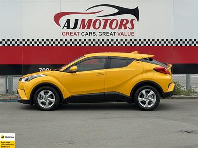 2017 Toyota C-HR - Thumbnail