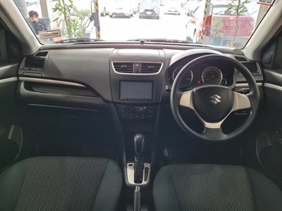 2016 Suzuki Swift - Thumbnail