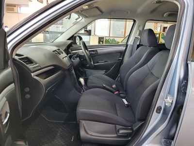 2016 Suzuki Swift - Thumbnail