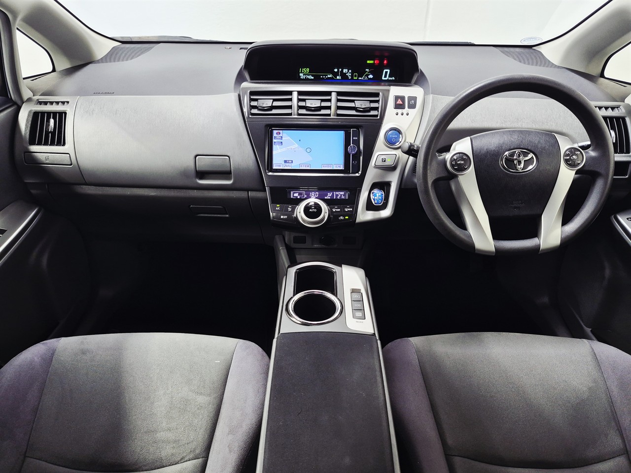 2013 Toyota Prius Alpha