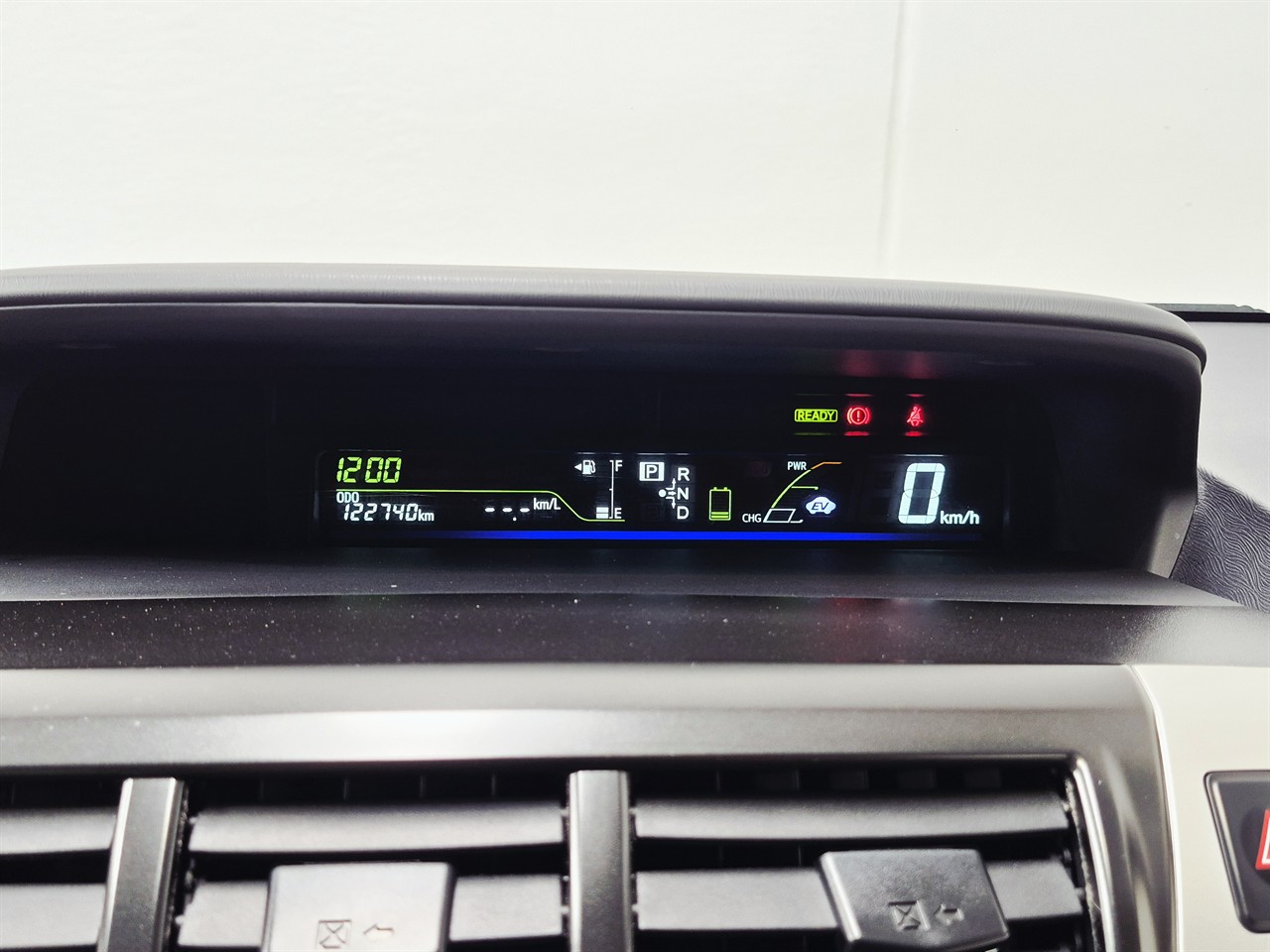 2013 Toyota Prius Alpha