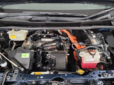 2014 Toyota Voxy - Thumbnail