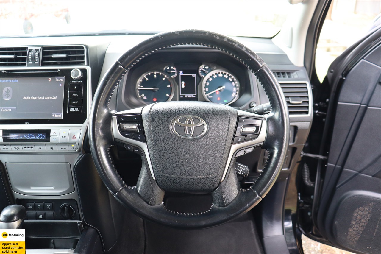 2019 Toyota Land Cruiser Prado