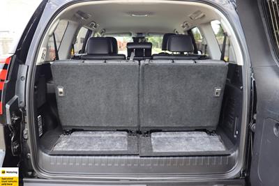 2019 Toyota Land Cruiser Prado - Thumbnail
