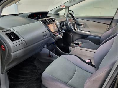 2012 Toyota Prius - Thumbnail