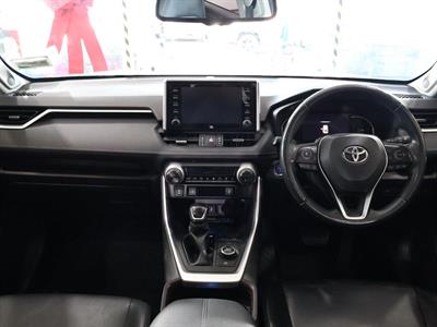 2021 Toyota RAV4 - Thumbnail