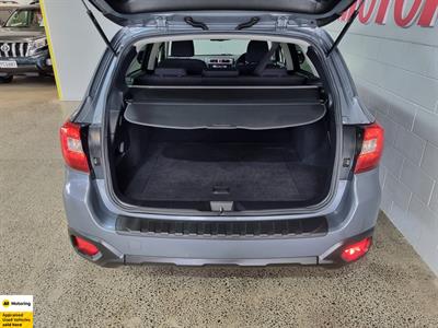 2016 Subaru Outback - Thumbnail