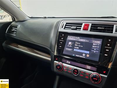 2016 Subaru Outback - Thumbnail
