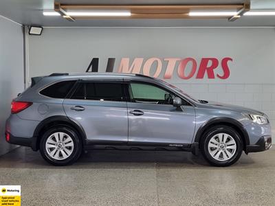2016 Subaru Outback - Thumbnail