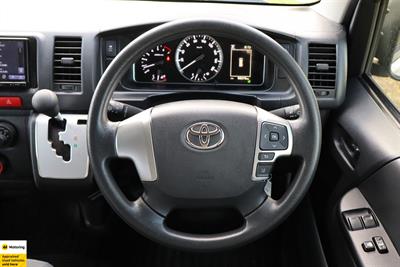 2021 Toyota Hiace - Thumbnail
