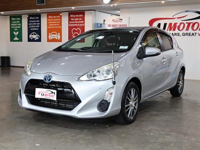 2015 Toyota Aqua - Thumbnail