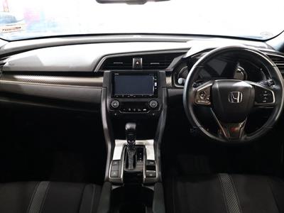 2018 Honda Civic - Thumbnail