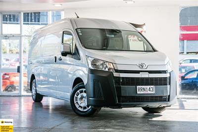 2021 Toyota Hiace - Thumbnail