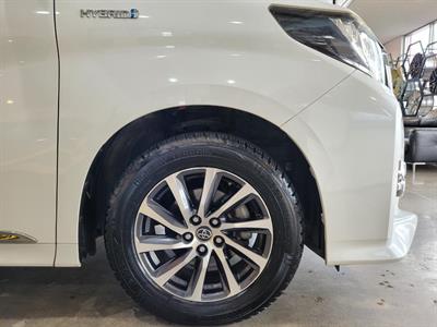 2016 Toyota Vellfire - Thumbnail