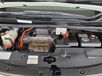 2016 Toyota Vellfire - Thumbnail