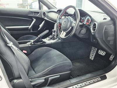 2012 Toyota 86 - Thumbnail