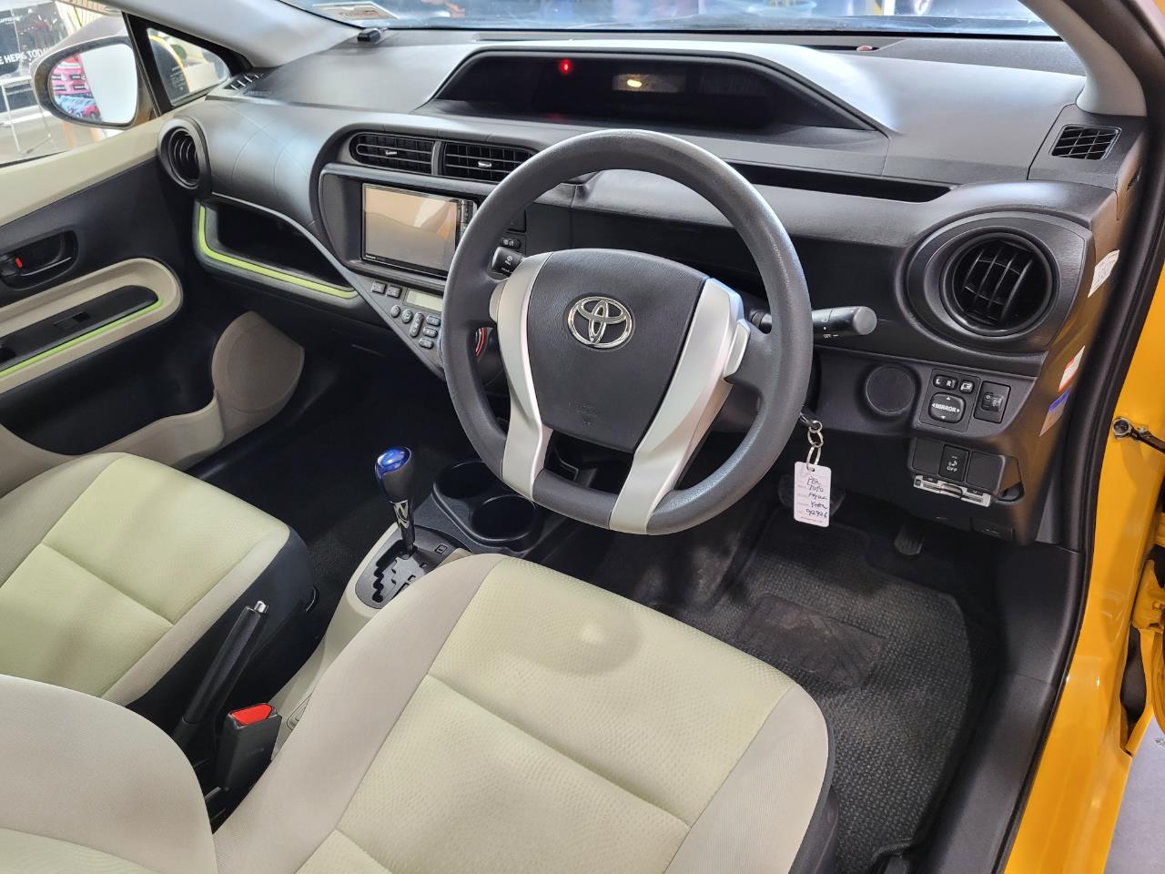 2012 Toyota Aqua