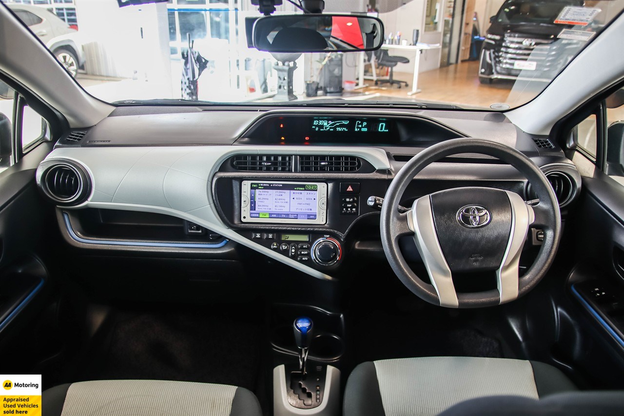 2013 Toyota Aqua