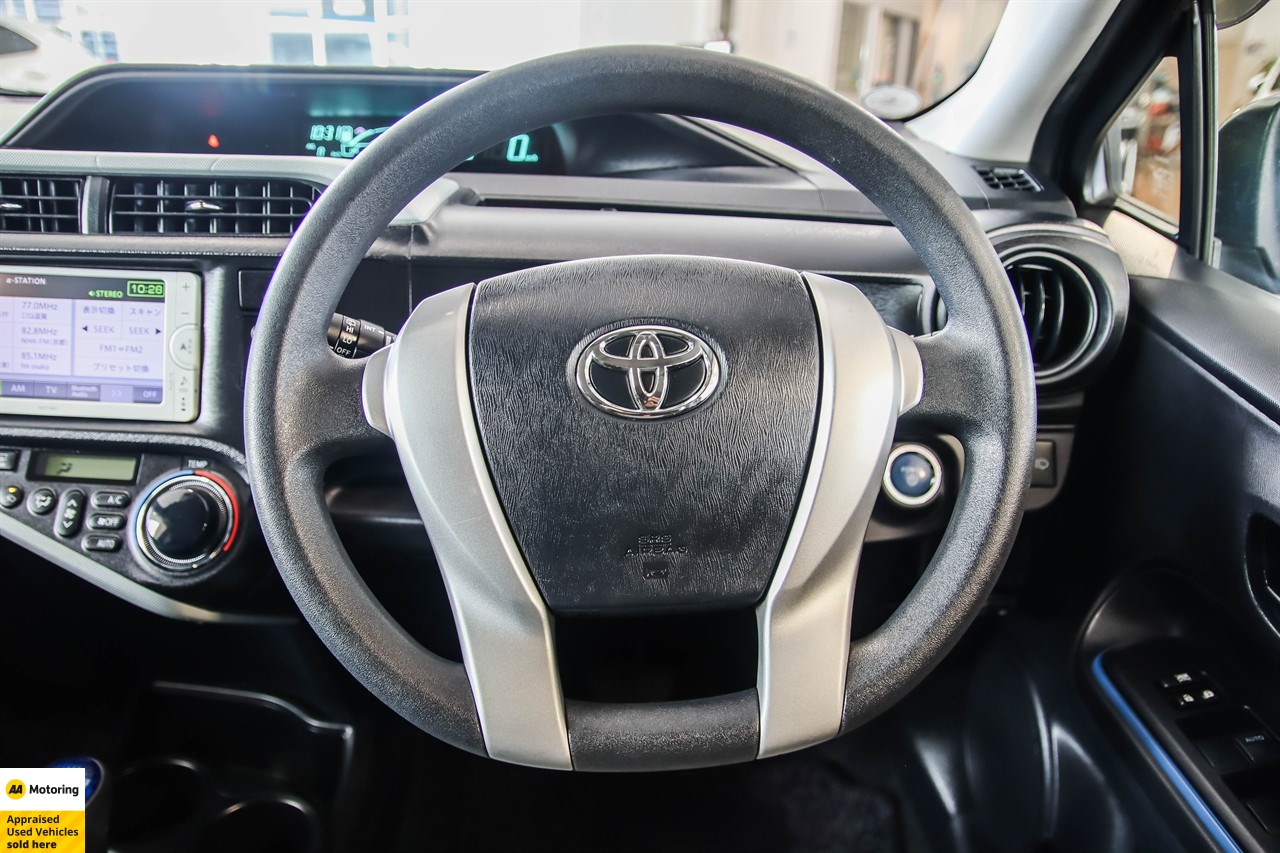 2013 Toyota Aqua
