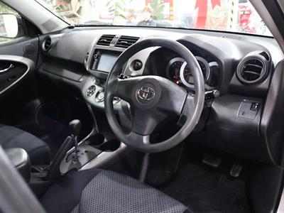 2006 Toyota RAV4 - Thumbnail