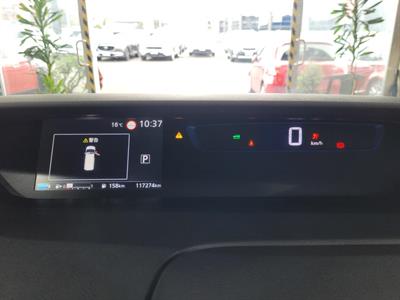 2018 Nissan Serena - Thumbnail