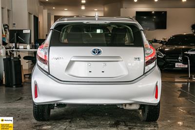 2020 Toyota Aqua - Thumbnail