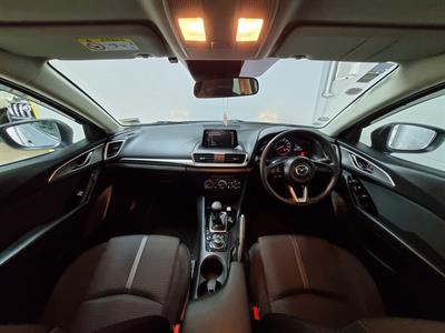 2018 Mazda Axela - Thumbnail