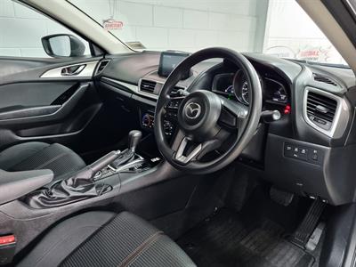 2018 Mazda Axela - Thumbnail