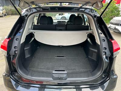 2022 Nissan X-Trail - Thumbnail