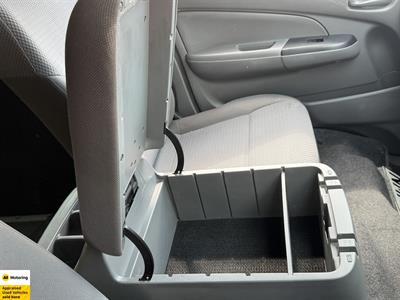 2017 Nissan NV350 - Thumbnail