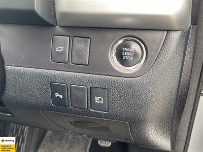 2018 Toyota Highlander - Thumbnail