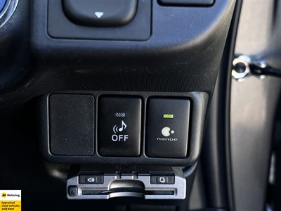 2012 Toyota Aqua - Thumbnail