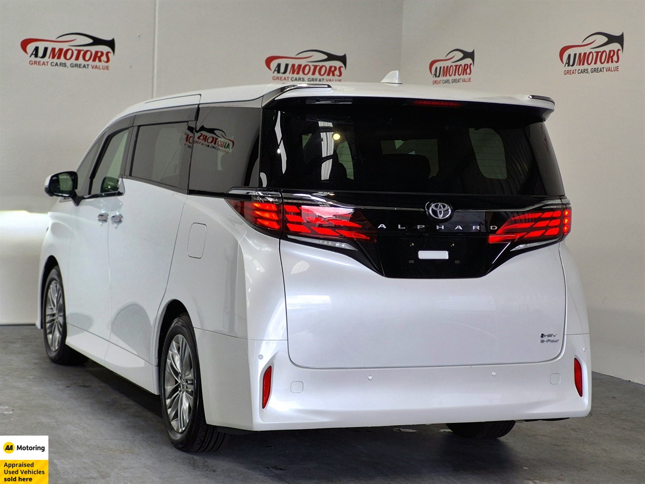 2024 Toyota Alphard