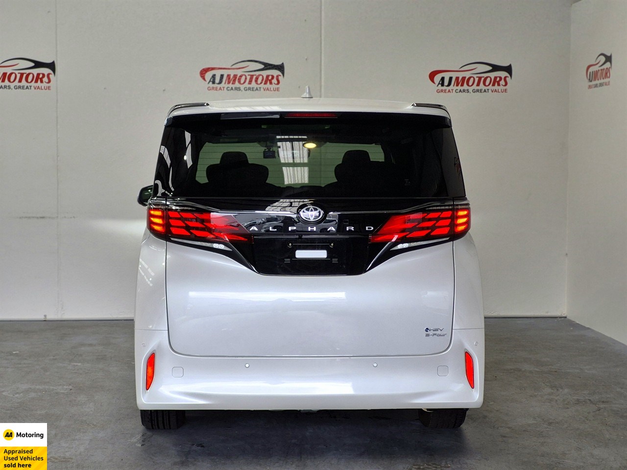 2024 Toyota Alphard