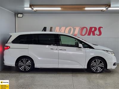 2014 Honda Odyssey - Thumbnail