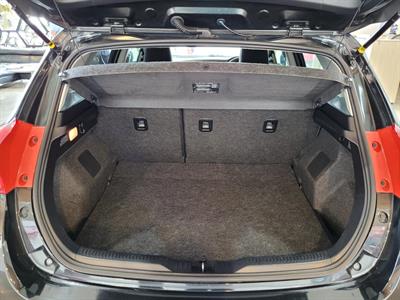 2013 Toyota Auris - Thumbnail