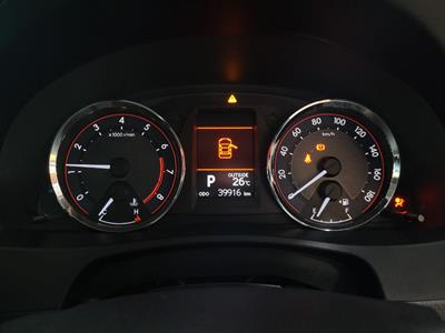 2013 Toyota Auris - Thumbnail