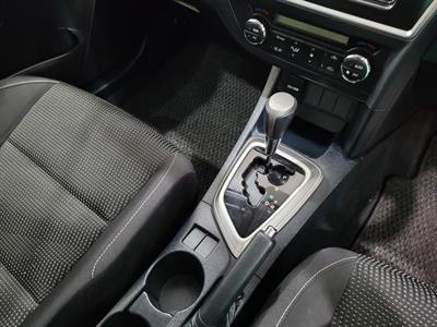 2013 Toyota Auris - Thumbnail