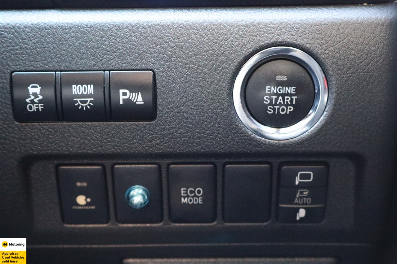 2012 Toyota Vellfire