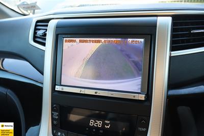 2012 Toyota Vellfire - Thumbnail