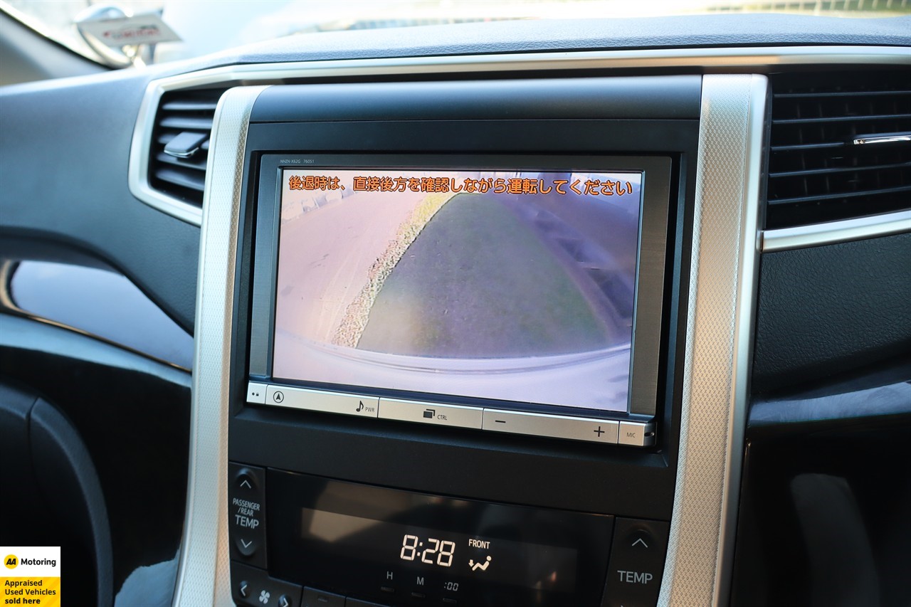 2012 Toyota Vellfire