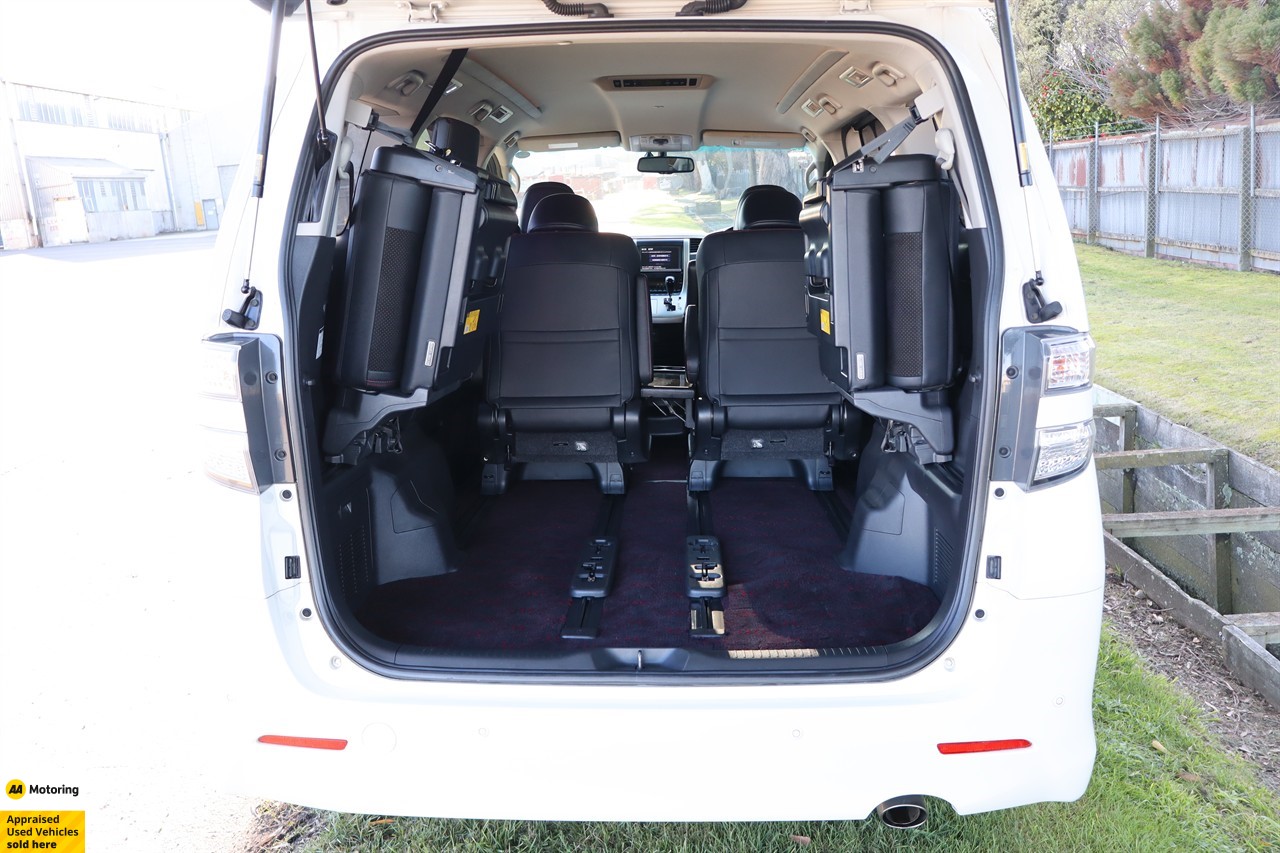 2012 Toyota Vellfire