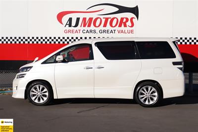 2012 Toyota Vellfire - Thumbnail