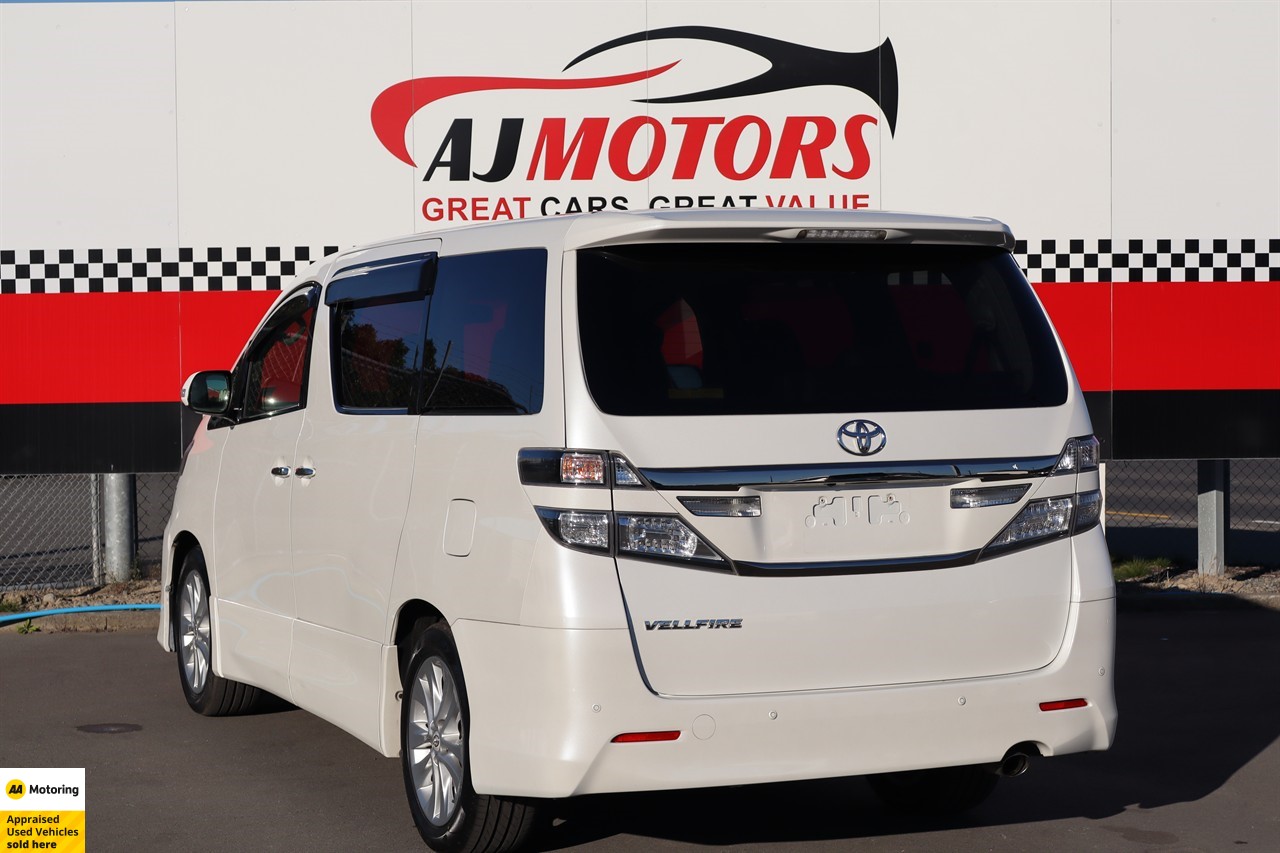 2012 Toyota Vellfire