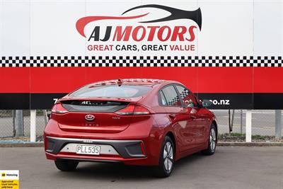 2022 Hyundai IONIQ - Thumbnail