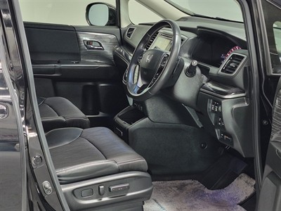 2014 Honda Odyssey - Thumbnail