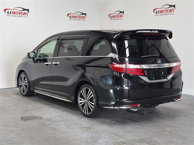 2014 Honda Odyssey - Thumbnail