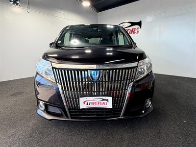 2016 Toyota Esquire - Thumbnail