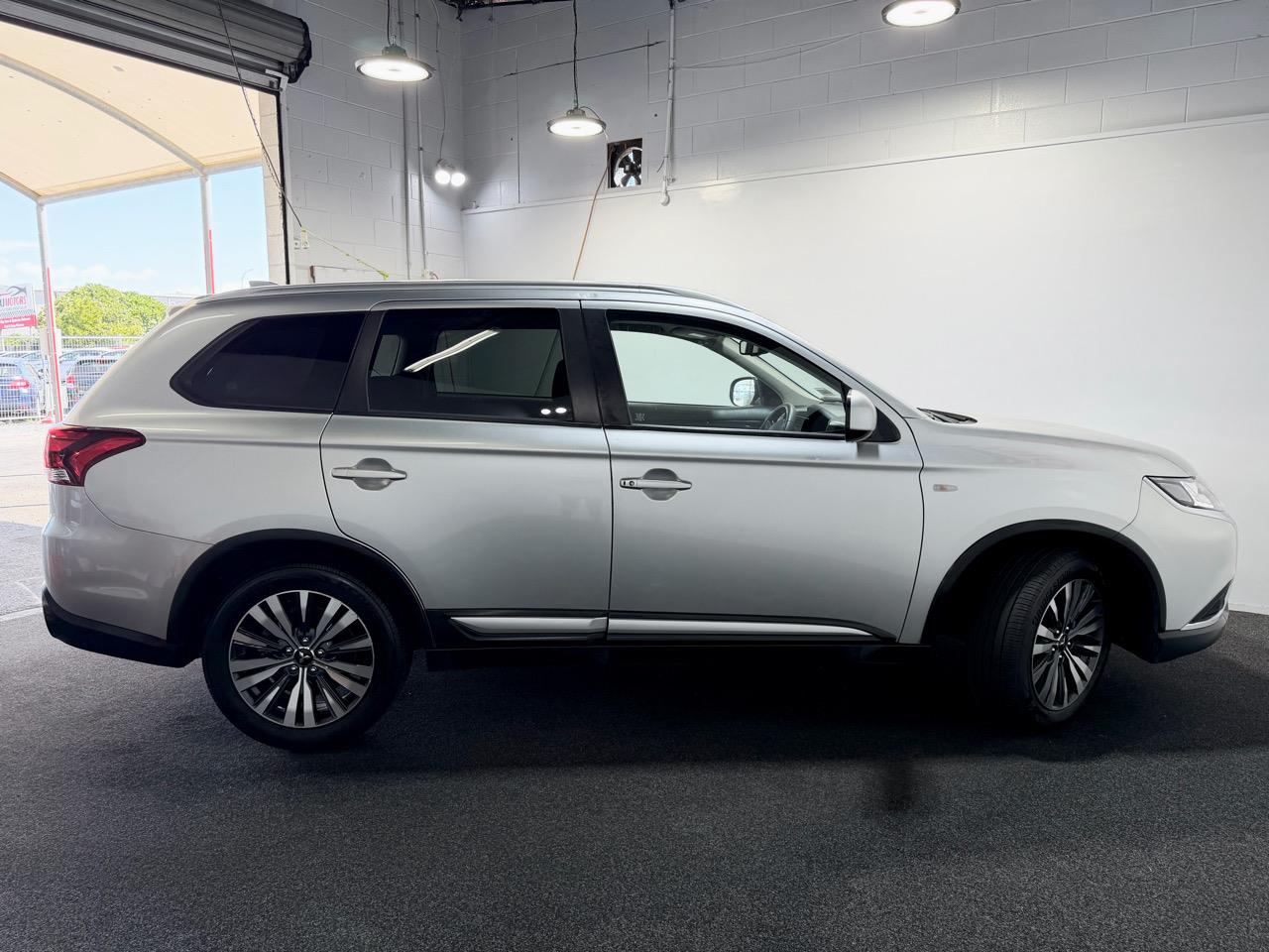 2022 Mitsubishi Outlander