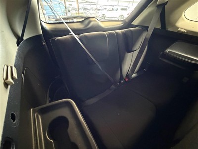 2022 Mitsubishi Outlander - Thumbnail